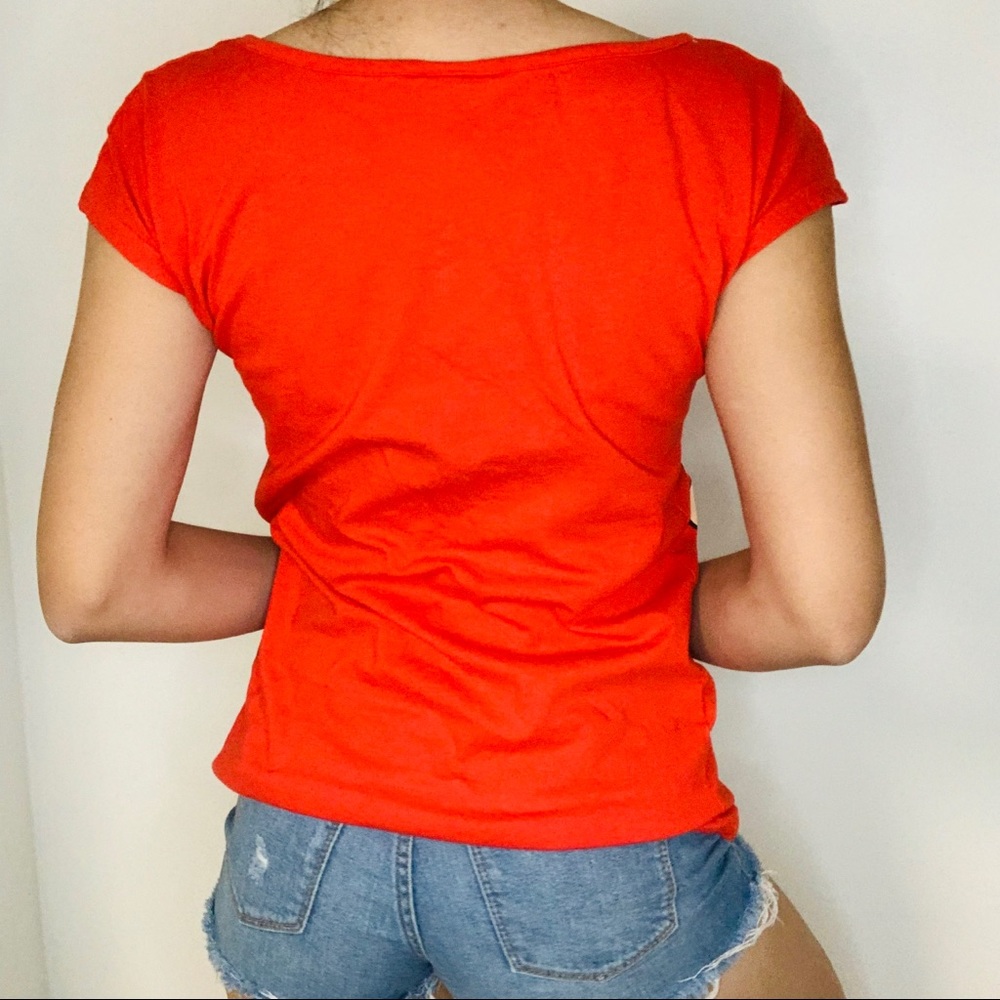 Red M&M Tee 🍎 - Picture 4 of 5